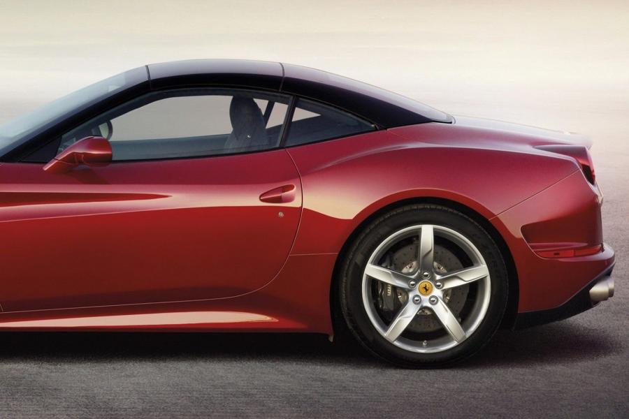  Ferrari California T 2014 года  (фото 15 из 81)